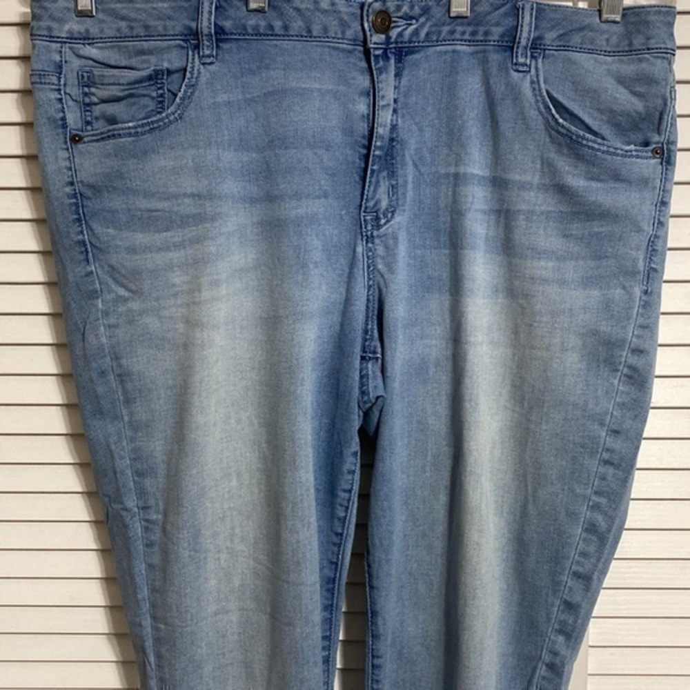 Venezia skinny jeans! - Picture 2 of 13